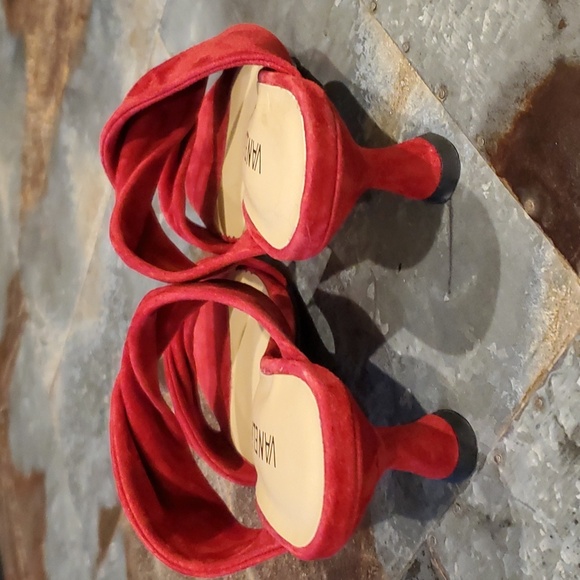 Vaneli | Red Suede Heeled Slide | Size 7.5 - Picture 5 of 14